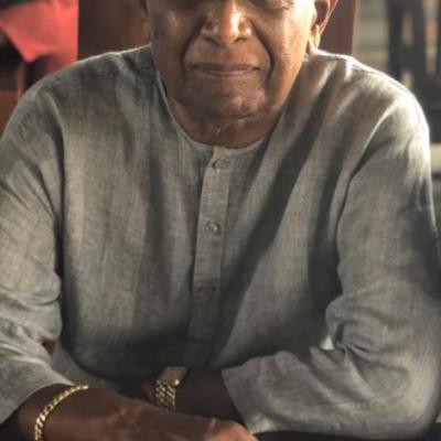 Dr. Sayuru Samarasundera Family 4